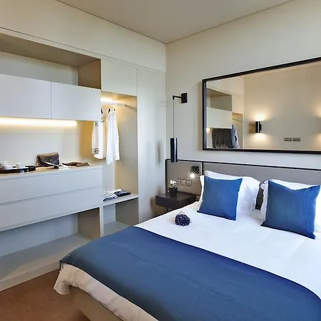 Five Stars 8 Building Apartment
