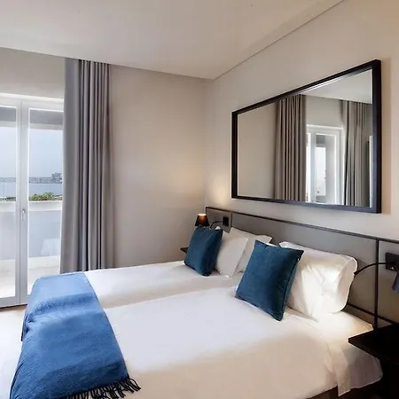 Apartment Five Stars 8 Building Lisbon