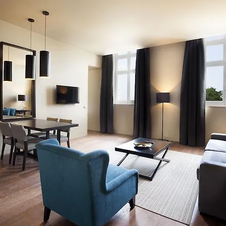 Apartment Five Stars 8 Building Lisbon