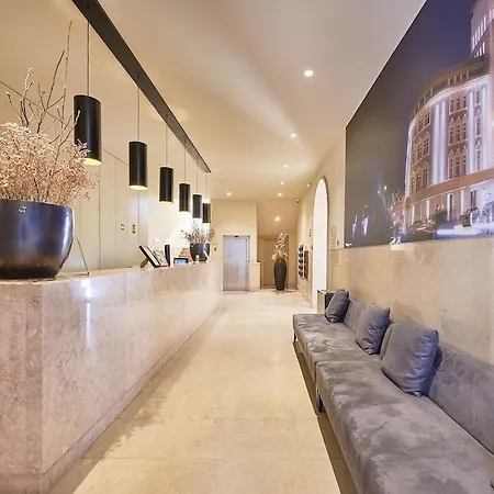 Five Stars 8 Building Apartment *