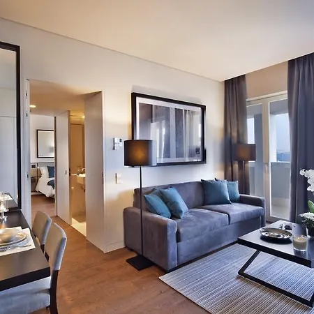 Five Stars 8 Building Apartment